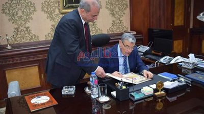 محافظ المنيا يعتمد نتيجة امتحان الفصل الدراسي الاول للشهادة الاعدادية بنسبة 74,5%