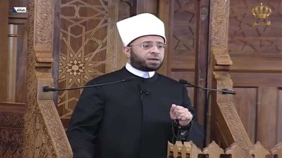 نقلها التلفزيون الأردني.. أسامة الأزهري يلقي خطبة الجمعة من مسجد الملك حسين بالمملكة الأردنية الهاشمية