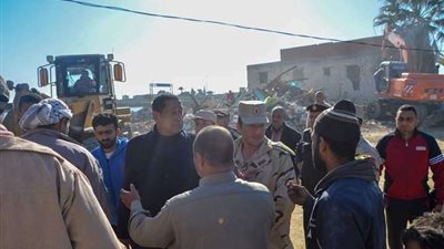 محافظ الإسكندرية يكلف بتنفيذ 19 قرار إزالة تعديات ببحيرة مريوط