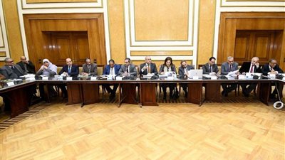 وزيرا الإسكان والتخطيط يُناقشان الخطة الاستثمارية للعام المالي 2020/2021