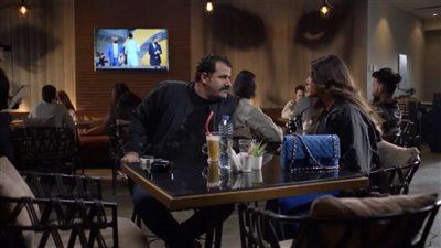 ريهام حجاج بموقف حرج بعد طلب محمود حافظ بقضاء ليلة معها بأحداث الحلقة السابعة من يوتيرن