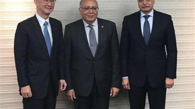 مشاركة سفير مصر بطوكيو في فعاليات زيارة وفد الجامعة المصرية إلى اليابان