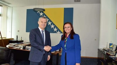 سفيرة مصر في سراييفو تلتقي وزير الأمن في البوسنة والهرسك