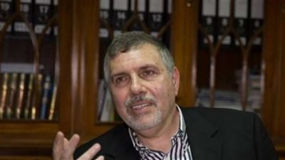 رئيس وزراء العراق يهدد بالاستقالة