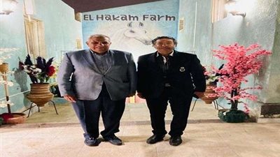 أبرزهم محلب وحواس.. المستشار سامح عبد الحكم يقيم إفطار جماعي في منزله الريفي