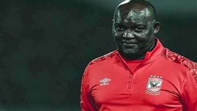 الأهلي يطالب موسيماني يتحسين الأداء بعد الخسارة أمام المصري
