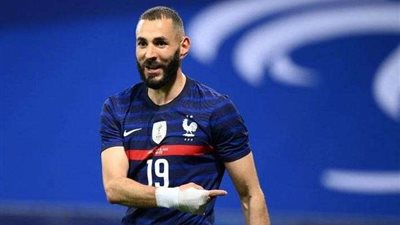 بنزيما رئيسًا في انتخابات فرنسا 