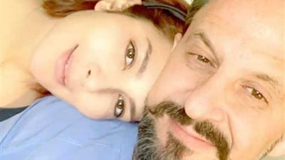 شاهد.. طبيب أصالة يخرج عن صمته ويكشف تفاصيل مثيرة عن الصورة الحميمية