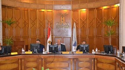 مجلس جامعة الإسكندرية يؤكد على تطبيق العقوبات لردع مستخدمي العنف