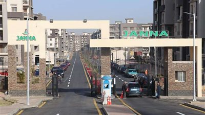 الاسكان: إتاحة كراسات الشروط والمواصفات.. المدن المطروح بها المحال والصيدليات والوحدات