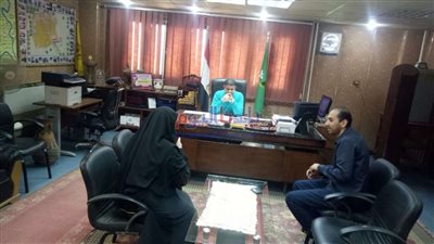 رئيس مدينة أشمون يستجيب لمطالب 50 مواطن