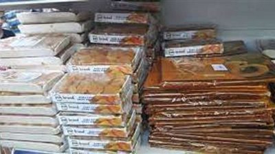 ضبط 3 أطنان ياميش رمضان مجهولة المصدر داخل محل بالقاهرة