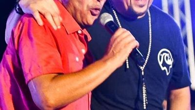 الشاعري يكشف حقيقة تسببه في خسارة منتج ألبوم «أنا بابا» 4 ملايين جنيه| فيديو