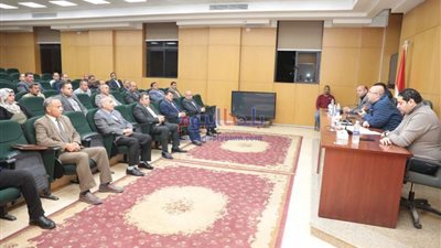 محافظ بني سويف : معيار نجاح وبقاء رؤساء الوحدات المحلية هو القدرة على حل المشكلات