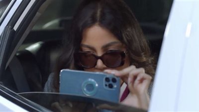 ريهام حجاج تكتشف إن السيدة التي أصيبت في الحادث على قيد الحياة.. أحداث الحلقة الـ13 من يوتيرن