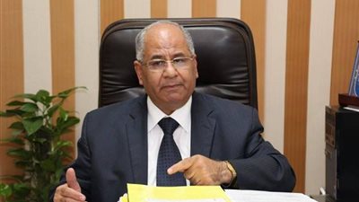 نقابة المرافق تطالب استمرار العمل بقانون 