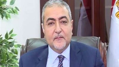 وزير الزراعة يقرر ضم نقيب البيطريين إلى عضوية 