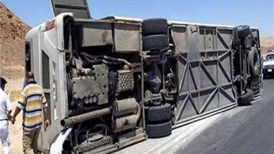 مصرع وإصابة 106 شخصا في حادث سير مروع.. تفاصيل