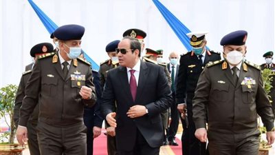 السيسي: الشعب المصرى يقدر الجهود والتضحيات التي يقدمها أبطال القوات المسلحة دفاعًا عن أمن مصر