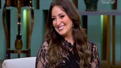 نيرمين الفقي لشعبي أف أم: اتبسطت أوى بمشاركتي كضيفة شرف في الكبير أوى 6