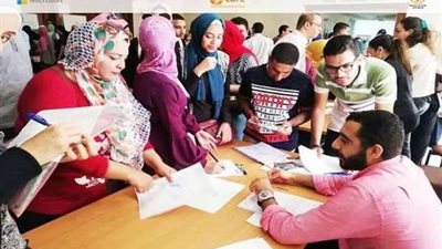 سعفان: افتتاح  ملتقى توظيف يوفر 3000 فرصة عمل بأسيوط .. الأربعاء