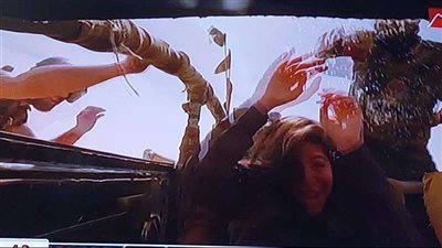 بالصراخ والخوف.. رد فعل مايان السيد بعد اكتشاف مقلب رامز جلال (فيديو)