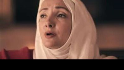 بعد غياب طويل.. ظهور الفنانة عايدة الأيوبي بشكل مثير للجدل.. صور