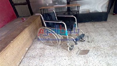 تخصيص كراسي متحركة بلجان الجيزة لمساعدة الناخبين