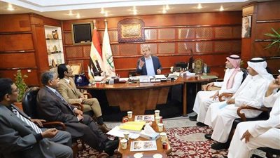 لبحث سفر عمالة خدمة الحجاج ..  اجتماع سعفان مع القنصل السعودي