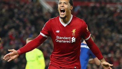 فرجيل فان دايك يدافع عن محمد صلاح لهذا السبب