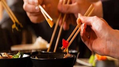 فيديو| صينيون يحولون فضلات المجاري لأطباق شهية