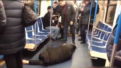 يدعي إصابته بـ