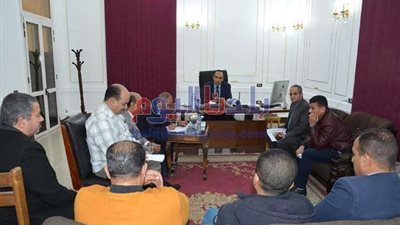 نائب محافظ المنيا يبحث تفعيل منظومه التحصيل الإلكتروني ضمن التحول الرقمي