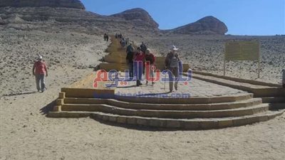 المناطق الأثرية بمحافظة المنيا تستقبل وفد سياحي ألماني