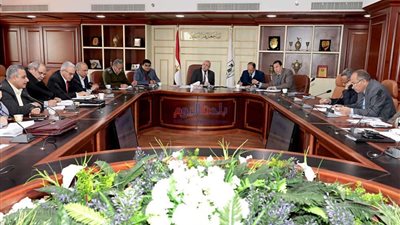 تحرير 58 عقد ابتدائي والموافقة على 22 طلب تقنين لأراضي أملاك الدولة ببني سويف