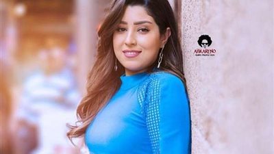 بلهجة حادة أيتن عامر توجه رسالة لجمهورها: 