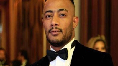 مفاجأة.. محمد رمضان يستعرض هدية زوجته في عيد الحب