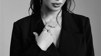 نانسي عجرم بنظرة جذابة عبر الانستجرام