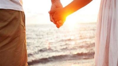 دراسة أمريكية: شريك الحياة المتفائل يمنع الإصابة بثلاثة أمراض لا علاج لها