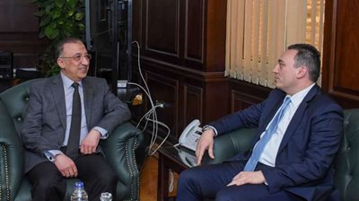 محافظ الإسكندرية يستقبل قنصل عام اليونان لبحث سبل توطيد العلاقات بين الجانبين