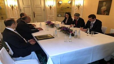 على هامش قمة ميونخ.. تفاصيل لقاء 