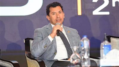 أشرف صبحي: الرئيس السيسي داعم للشباب ويضعهم في مقدمة الأولويات