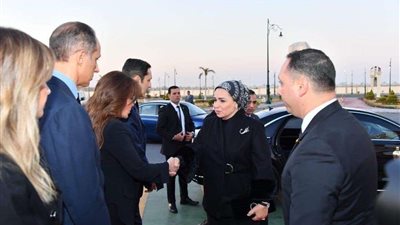 السيدة انتصار السيسي تُنعى وفاة الأشقاء الثلاثة أبناء محافظة دمياط