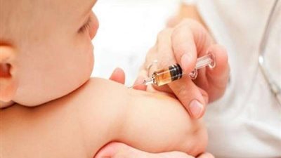 تطعيم شلل الأطفال.. طريقة إعطائه بدون ألم أو حدوث ضرر