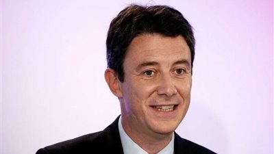 ماذا فعل مرشح 