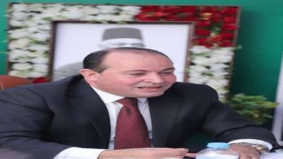 الوفد: التوسع في إنتاج السيارات الكهربائية يحافظ على دعم البيئة