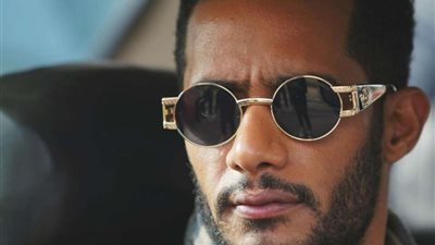 علقة موت وضرب بالآلات الموسيقية في أحداث الحلقة 23 مسلسل المشوار