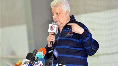 مرتضى منصور يفتح النار على محمود الخطيب