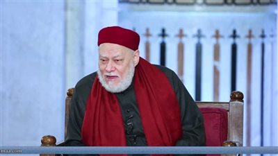 علي جمعة يوضح الفارق بين صنع الله والبشر.. فيديو