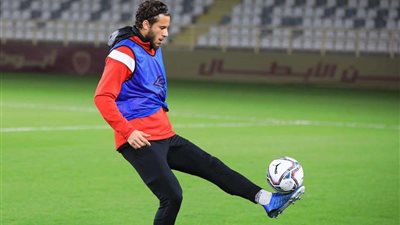 عمر ربيع ياسين يفجر مفاجأة عن موقف رمضان صبحي  في السوبر المصري